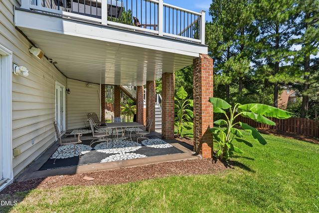 9714 Welbury Court, Raleigh, NC 27617