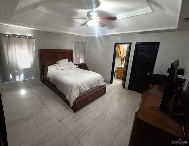 2408 Sailfish Avenue, Pharr, TX 78577