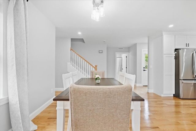 19 Digby Ave, Brockton, MA 02301