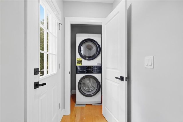 19 Digby Ave, Brockton, MA 02301