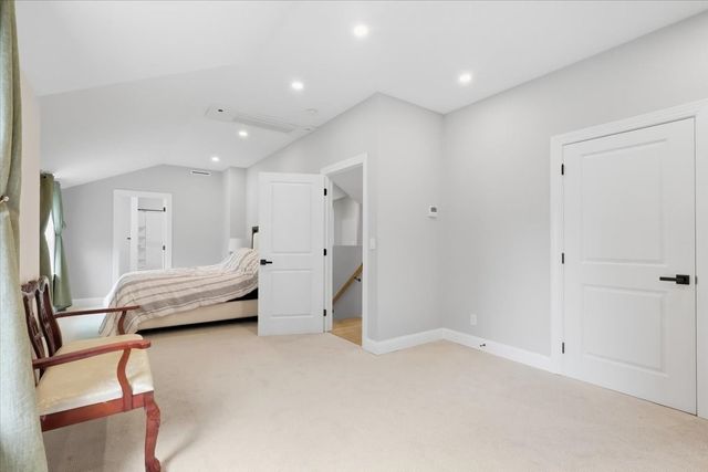 19 Digby Ave, Brockton, MA 02301