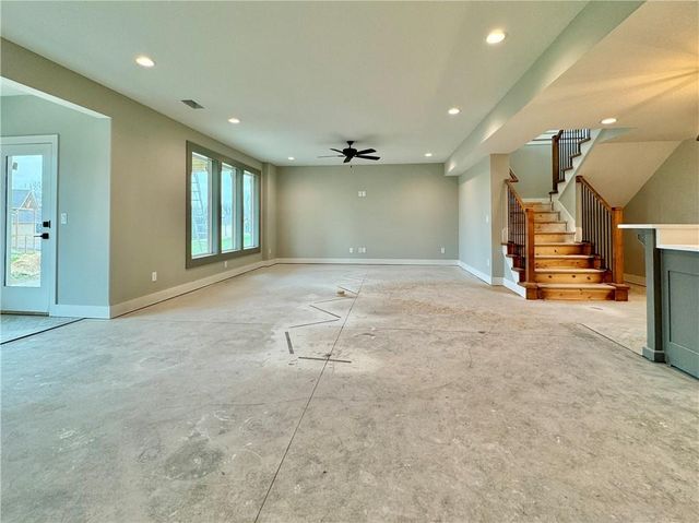 9173 N Montgall Avenue, Kansas City, MO 64156