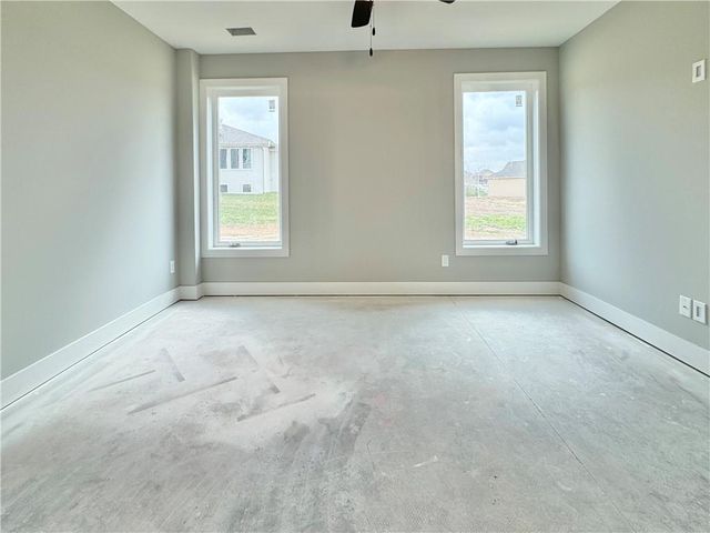 9173 N Montgall Avenue, Kansas City, MO 64156