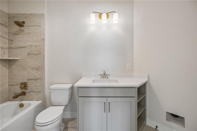 9173 N Montgall Avenue, Kansas City, MO 64156