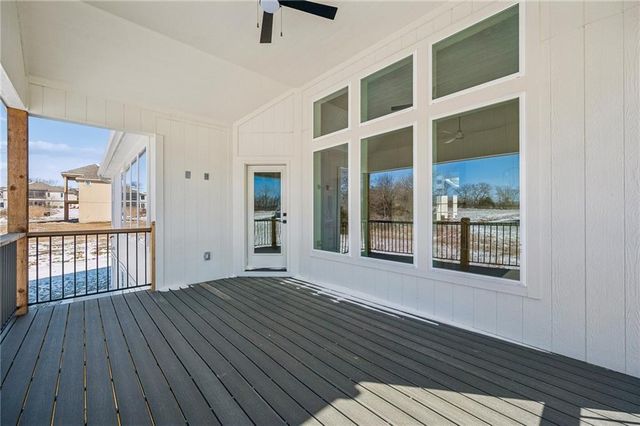 9173 N Montgall Avenue, Kansas City, MO 64156