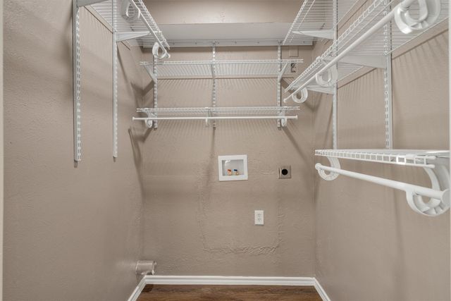 5727 Richmond Avenue 203, Dallas, TX 75206