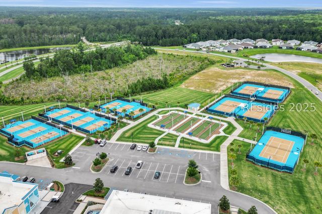 552 Weekend Ave, Hardeeville, SC 29927