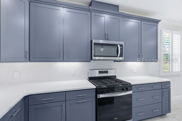 552 Weekend Ave, Hardeeville, SC 29927