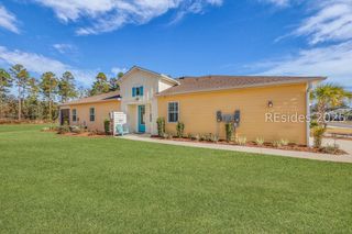 552 Weekend Ave, Hardeeville, SC 29927