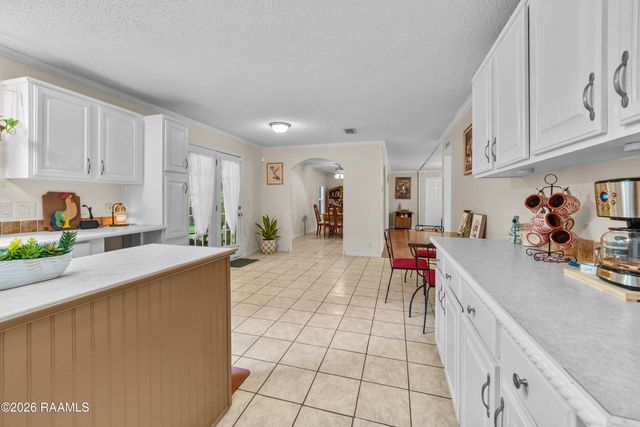 305 Demette Road, Lafayette, LA 70508