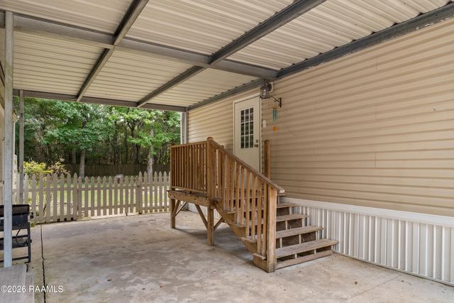 305 Demette Road, Lafayette, LA 70508