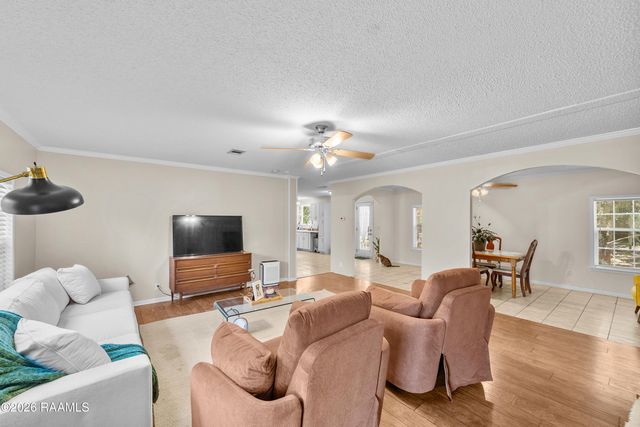 305 Demette Road, Lafayette, LA 70508