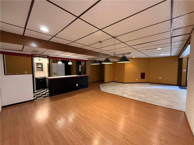 1305 NE 79th Street, Kansas City, MO 64118