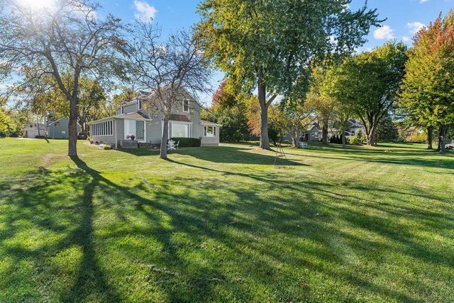 3790 PAU KO TUK LANE, Oshkosh, WI 54902