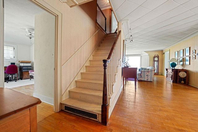 3790 PAU KO TUK LANE, Oshkosh, WI 54902