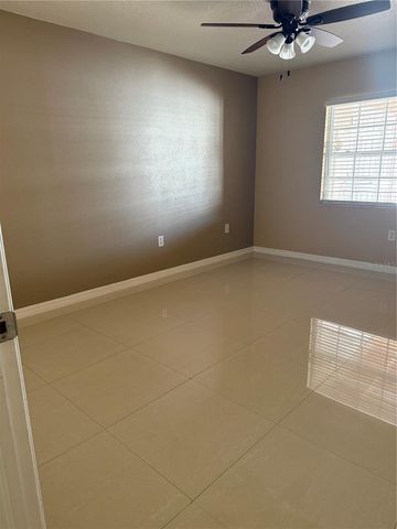 11204 MILLRIDGE DRIVE, Tampa, FL 33625