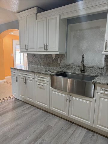 11204 MILLRIDGE DRIVE, Tampa, FL 33625