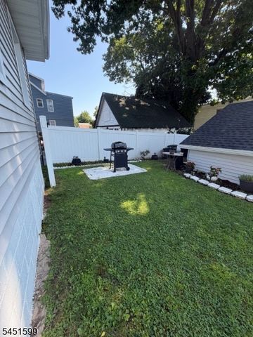 200 Lincoln Pl, Irvington Twp., NJ 07111
