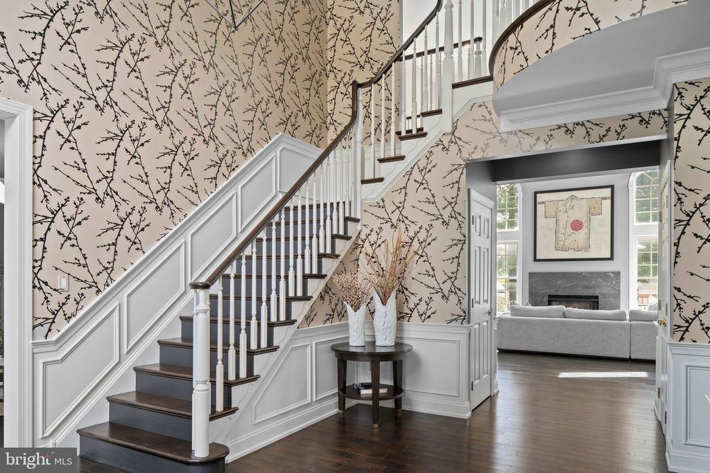 701 STURBRIDGE DR, BRYN MAWR, PA 19010 — photo 3