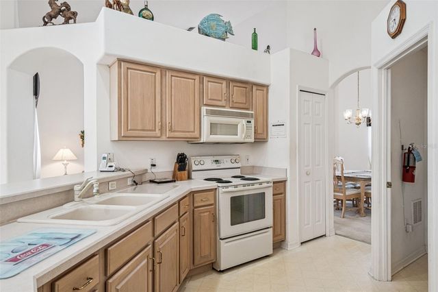 15321 GREATER GROVES BOULEVARD, Clermont, FL 34714