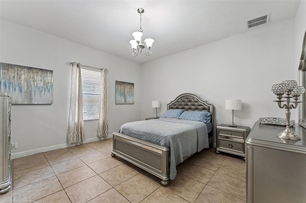 Image 14 of property listing at 14644 CROSSTON BAY COURT, Orlando, FL 32824