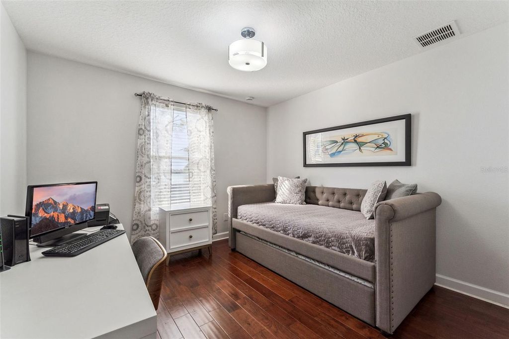 Image 19 of property listing at 14644 CROSSTON BAY COURT, Orlando, FL 32824