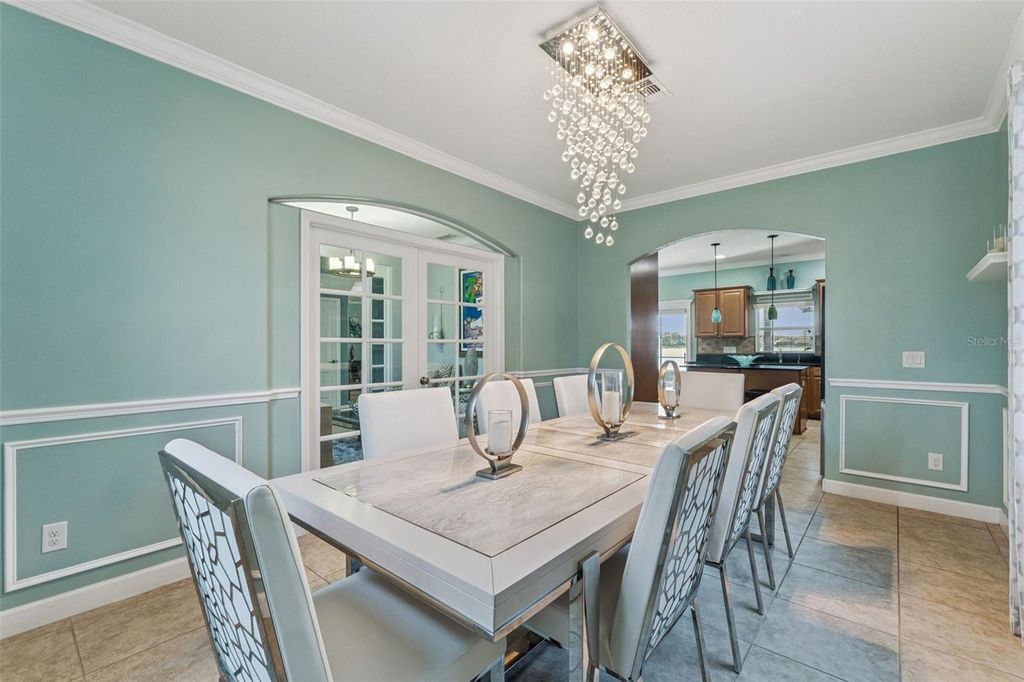 Image 10 of property listing at 14644 CROSSTON BAY COURT, Orlando, FL 32824