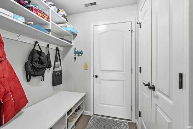 6291 Bellechase Boulevard, Fort Wayne, IN 46835