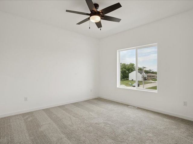 1416 Duncan Drive, Muscatine, IA 52761