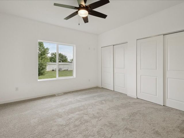 1416 Duncan Drive, Muscatine, IA 52761