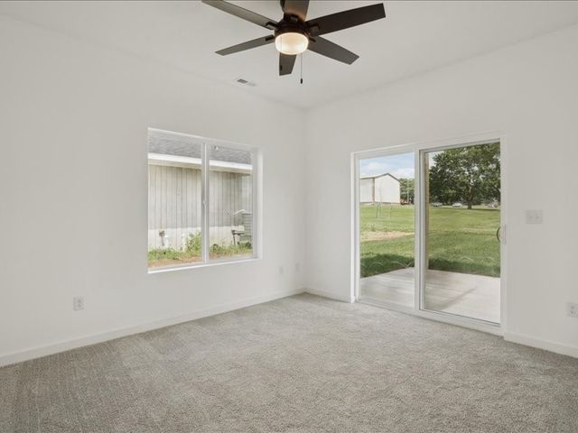 1416 Duncan Drive, Muscatine, IA 52761