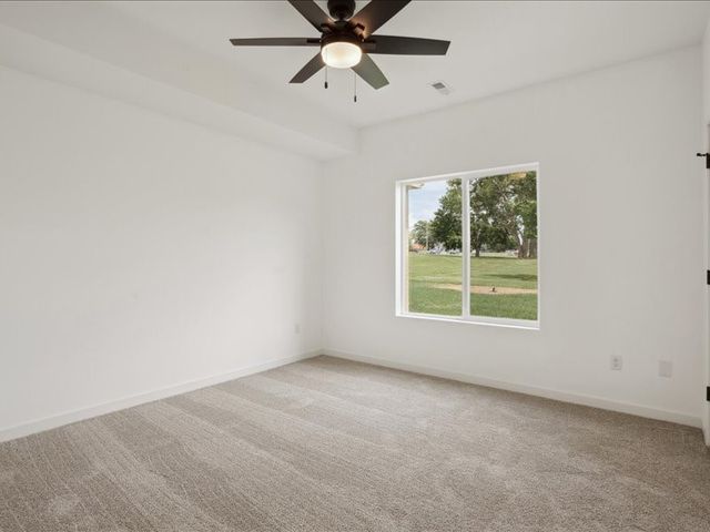 1416 Duncan Drive, Muscatine, IA 52761