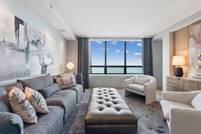 180 E Pearson Street 5601, Chicago, IL 60611