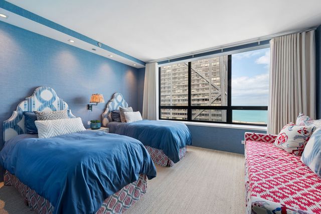 180 E Pearson Street 5601, Chicago, IL 60611