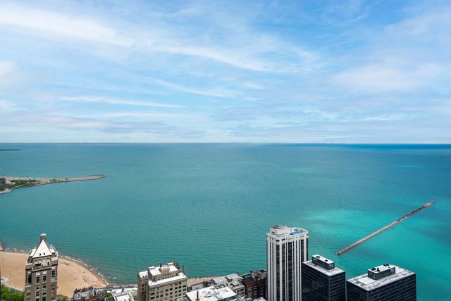 180 E Pearson Street 5601, Chicago, IL 60611
