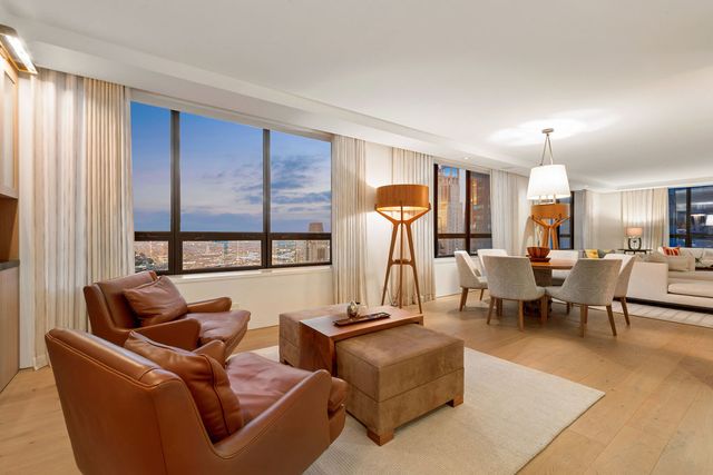 180 E Pearson Street 5601, Chicago, IL 60611