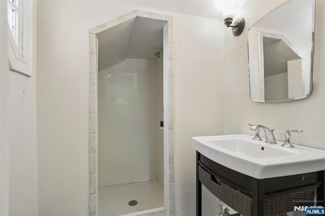 47 Fairview Avenue, Glen Rock, NJ 07452
