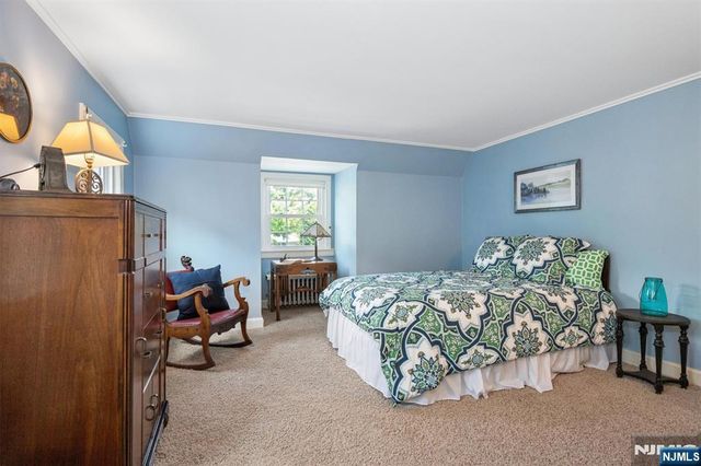 47 Fairview Avenue, Glen Rock, NJ 07452
