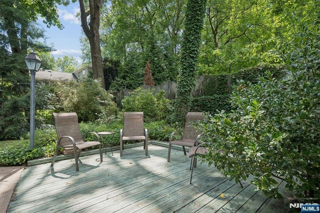 47 Fairview Avenue, Glen Rock, NJ 07452