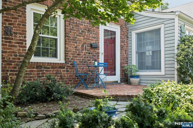 47 Fairview Avenue, Glen Rock, NJ 07452
