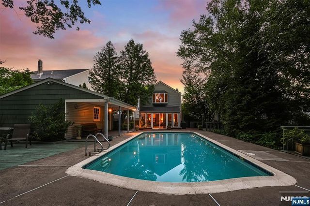 47 Fairview Avenue, Glen Rock, NJ 07452