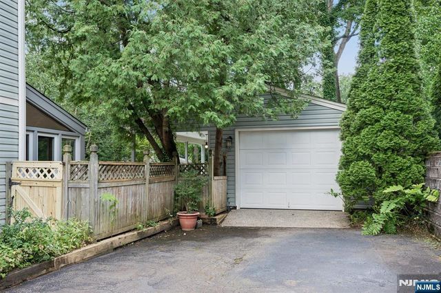 47 Fairview Avenue, Glen Rock, NJ 07452