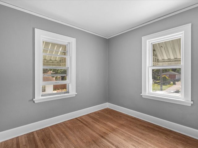 1111 20th Street, Rockford, IL 61104