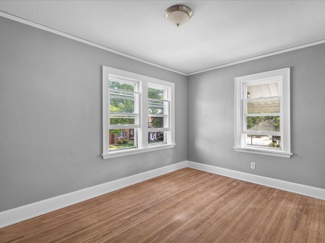 1111 20th Street, Rockford, IL 61104