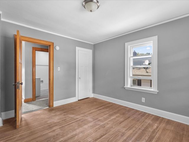 1111 20th Street, Rockford, IL 61104