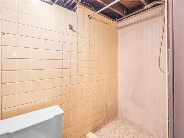 1111 20th Street, Rockford, IL 61104