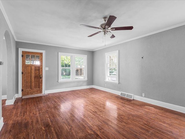 1111 20th Street, Rockford, IL 61104