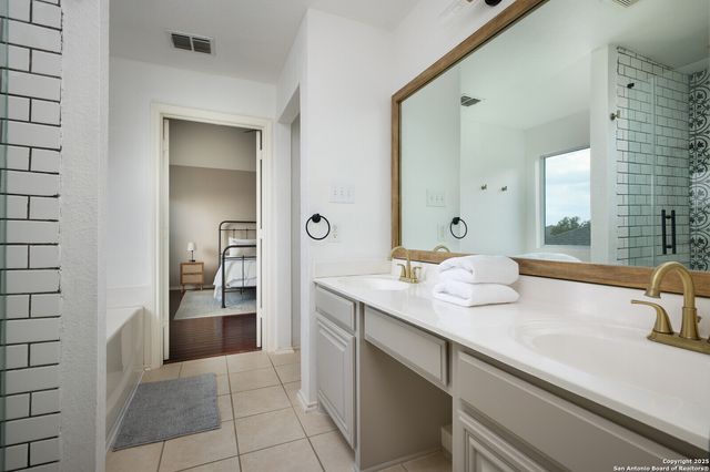 531 Point Valley, San Antonio, TX 78253