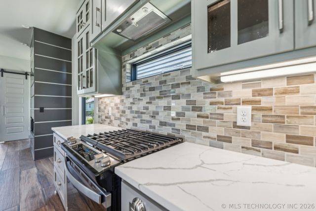 421 W Ft Worth Street, Broken Arrow, OK 74012