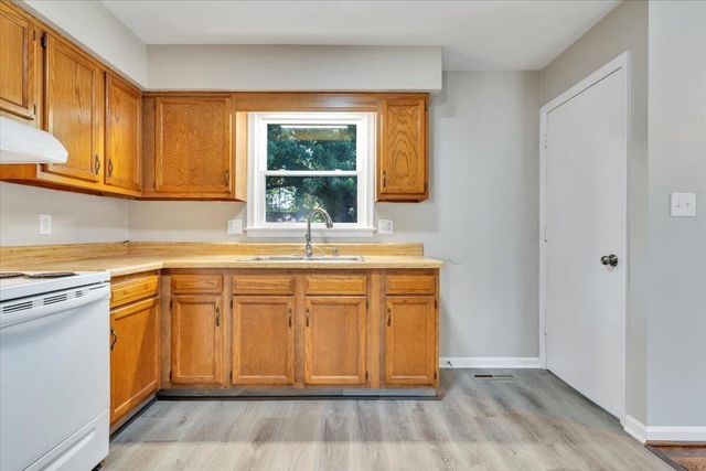 309 McClelland ST, Salem, VA 24153